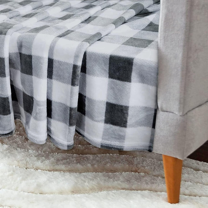 Flannel Fleece Throw Blanket for Couch, Buffalo Plaid Blanket Gray and White, Lightweight Cozy Soft Blanket for Bed Sofa 260GSM, Suitable for All Seasons (Gray White Checkered,60X50Inches)