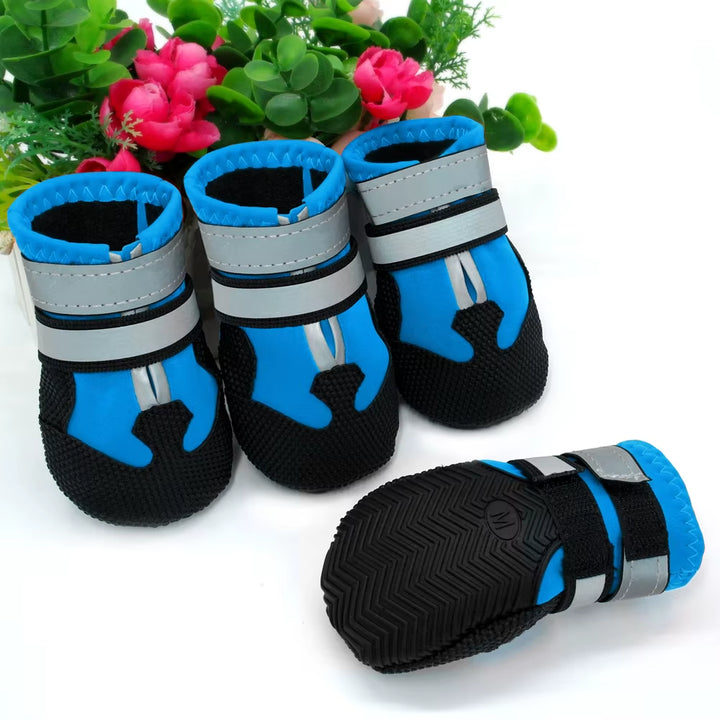 4Pcs Dog Shoes for Large Dogs Waterproof Pet Snow Boot Reflective Winter Dogs Shoes Socks Pet Footwear Non-Slip for Pitbull