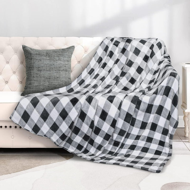 Flannel Fleece Throw Blanket for Couch, Buffalo Plaid Blanket Gray and White, Lightweight Cozy Soft Blanket for Bed Sofa 260GSM, Suitable for All Seasons (Gray White Checkered,60X50Inches)